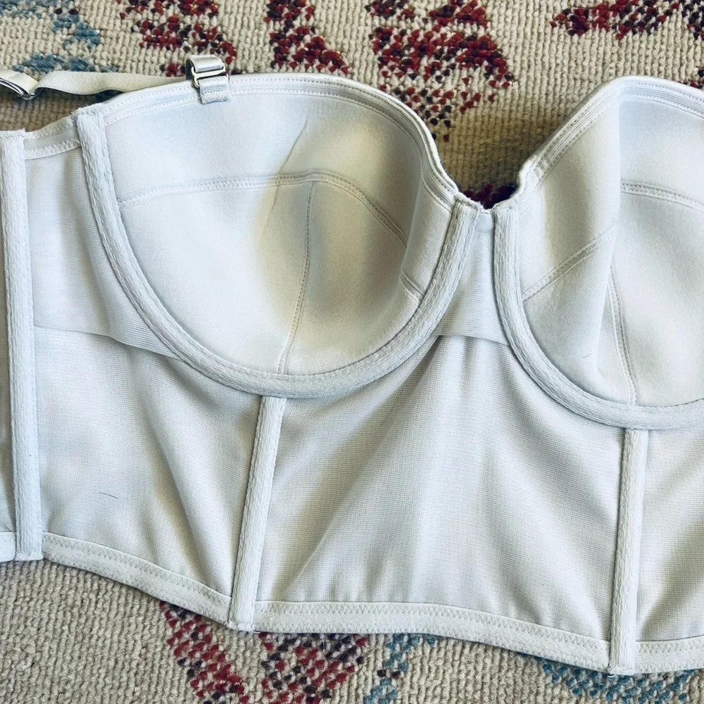 NWT Victoria Secret lingerie Bra size 36C Silver Bra